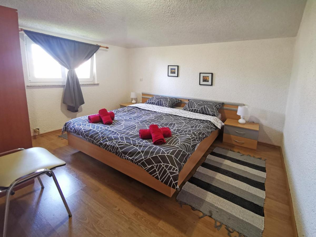Apartman Luna Sveti Lovreč Pazenatički Eksteriør billede