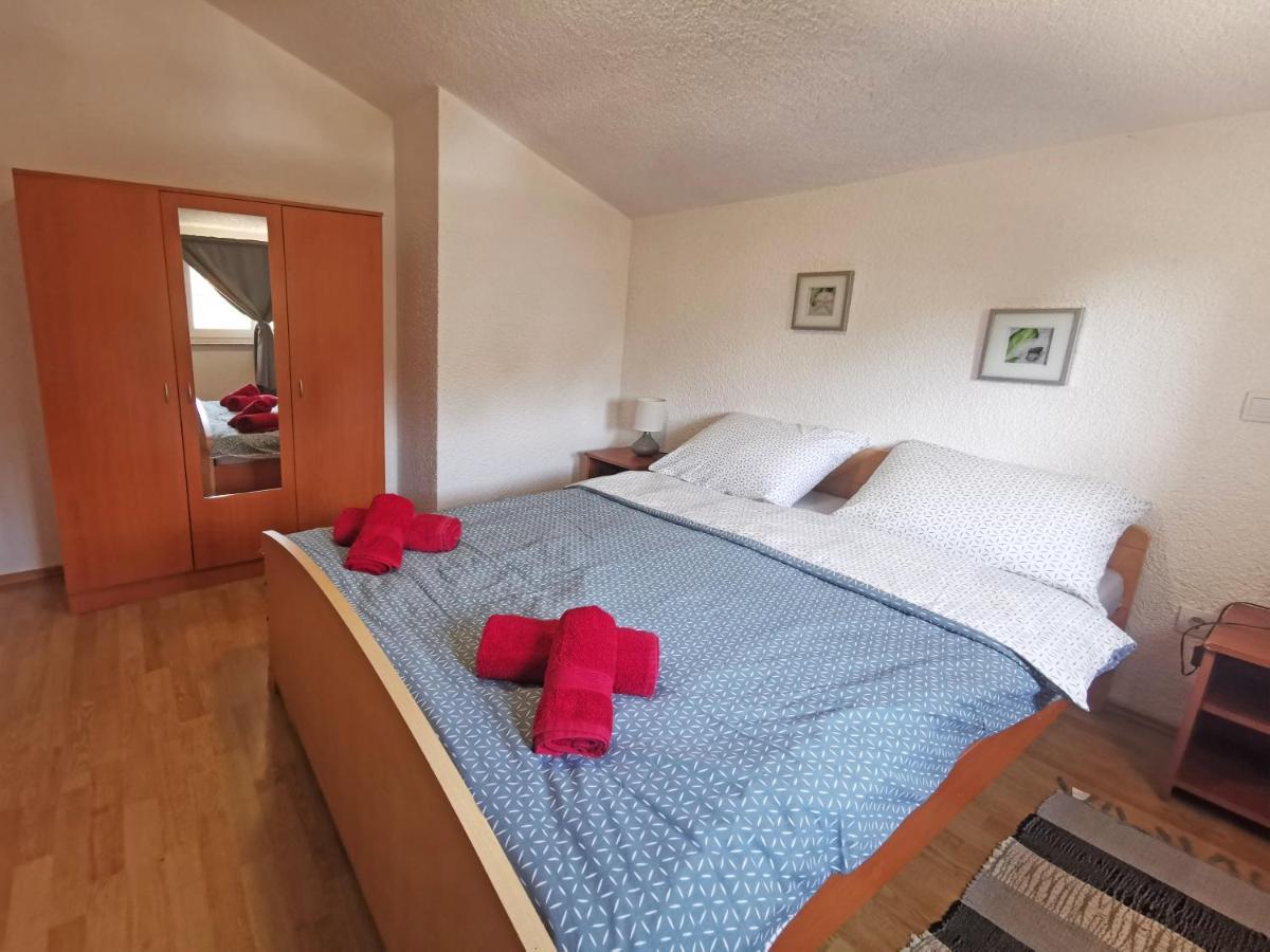 Apartman Luna Sveti Lovreč Pazenatički Eksteriør billede