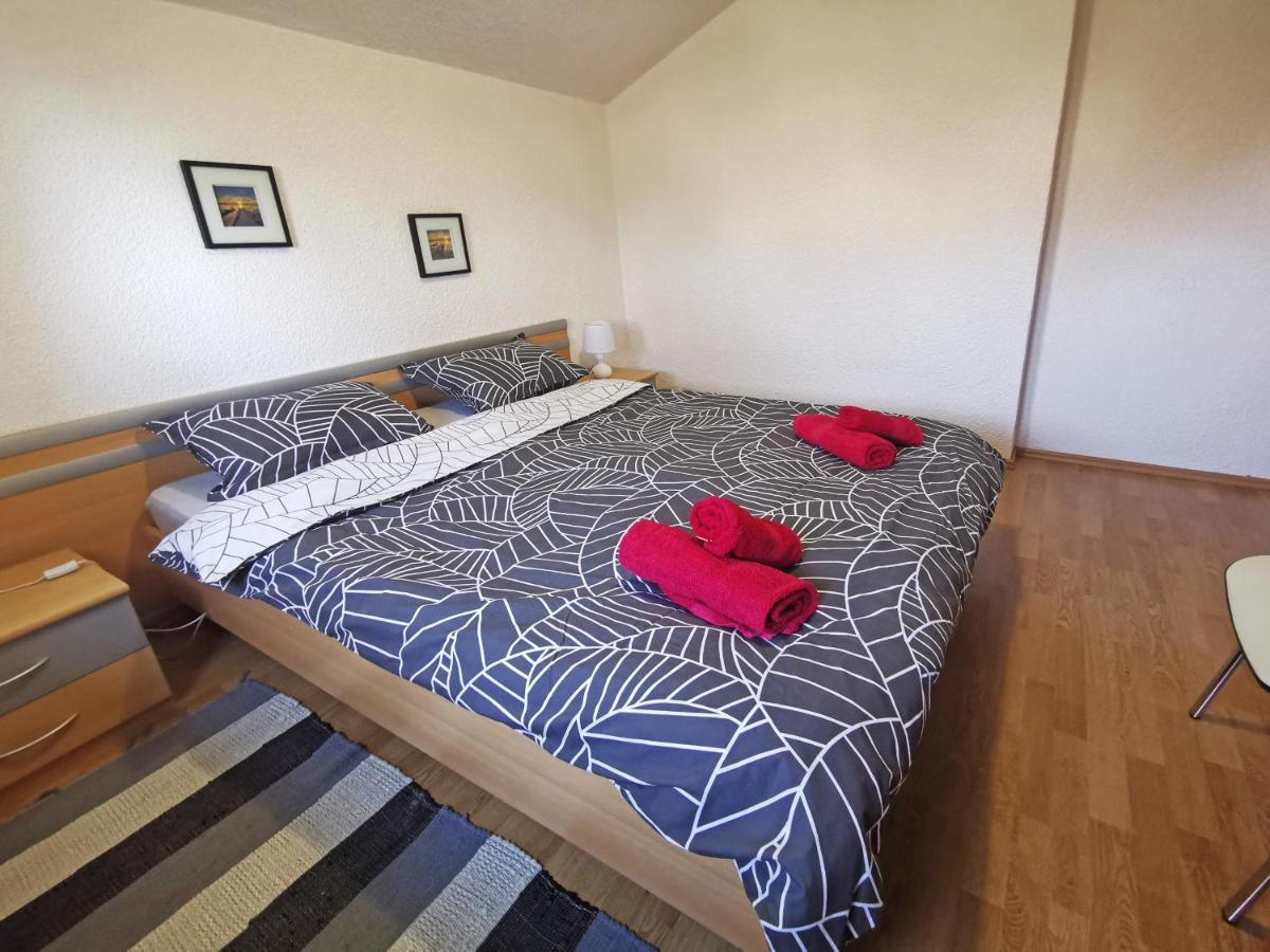 Apartman Luna Sveti Lovreč Pazenatički Eksteriør billede